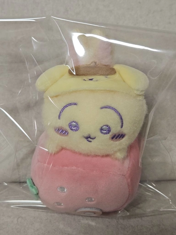 먼작귀인형키링 딸기하치와레 딸기우사기 딸기모몽가 딸기치이카와인형키링 먼작귀 이미지