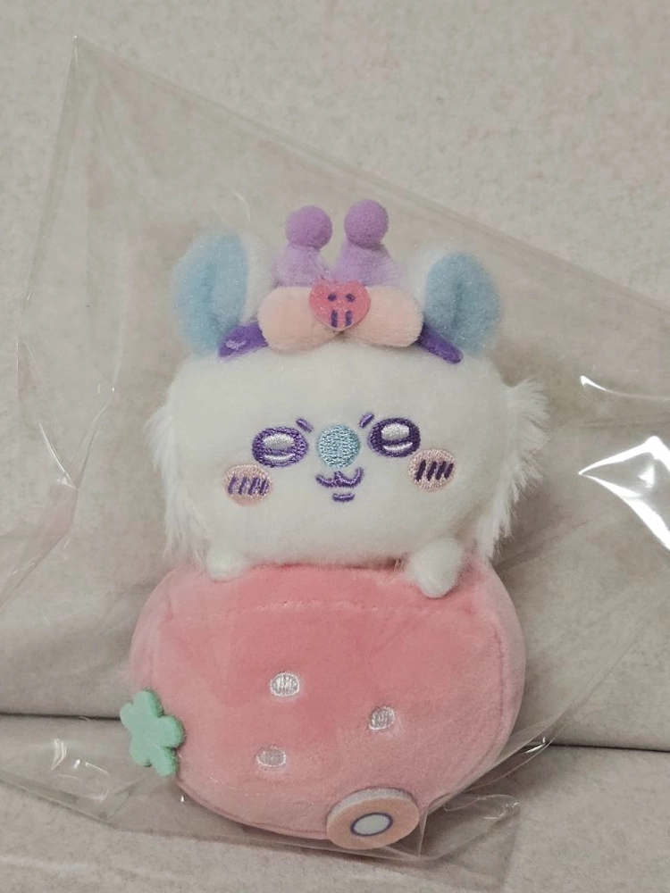 먼작귀인형키링 딸기하치와레 딸기우사기 딸기모몽가 딸기치이카와인형키링 먼작귀 이미지