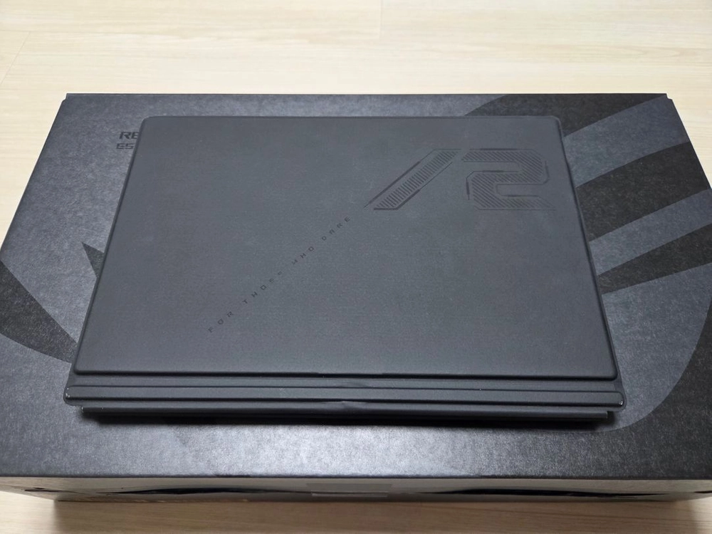 ASUS ROG Flow Z13 GZ302EA-RU110W 64GB 이미지
