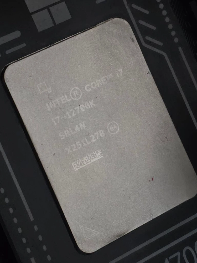 i7 12700k CPU 이미지
