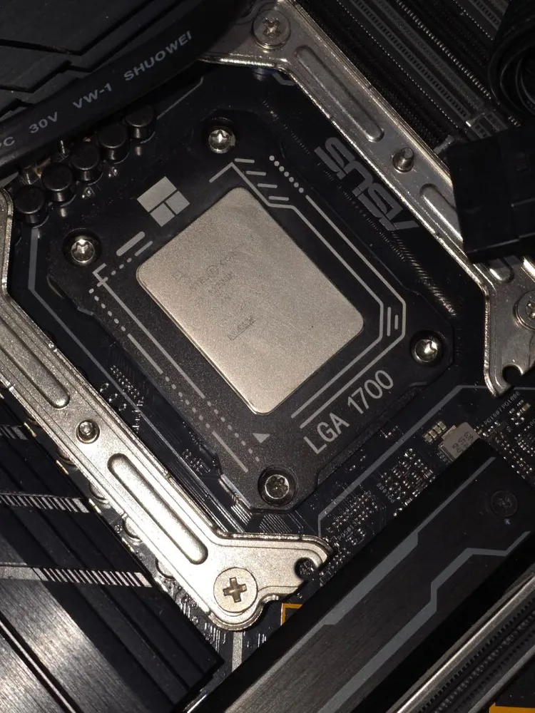 i7 12700k CPU 이미지