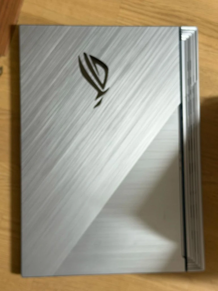 Asus rog 게이밍 노트북 17.3인치 판매합니다 - 안심되는 중고거래