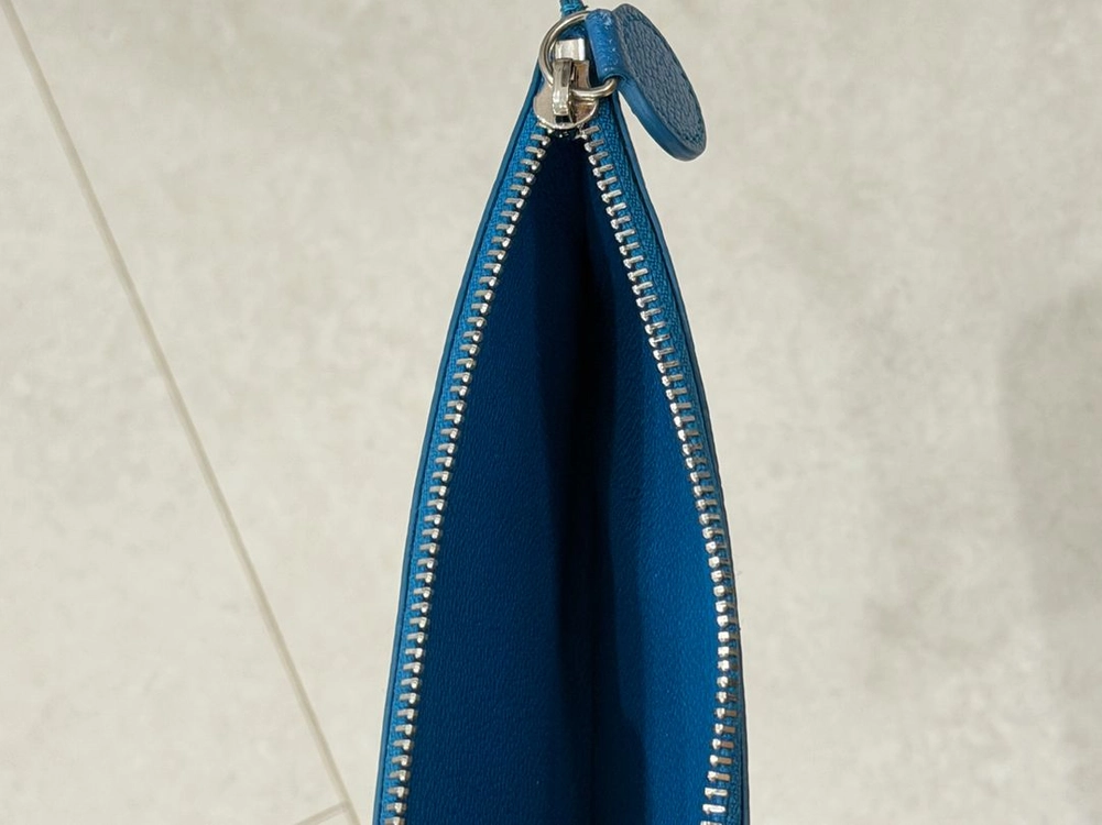 봉긋 페블슬롯지갑 이미지