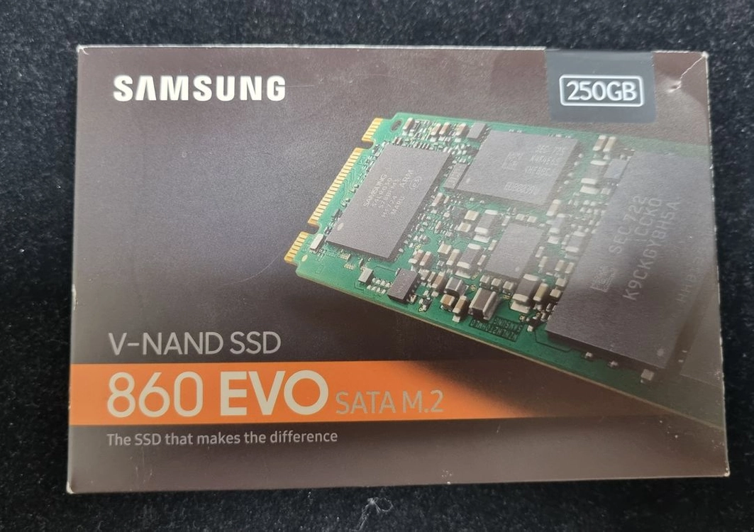 삼성 860 EVO SATA M.2 250GB SSD 이미지