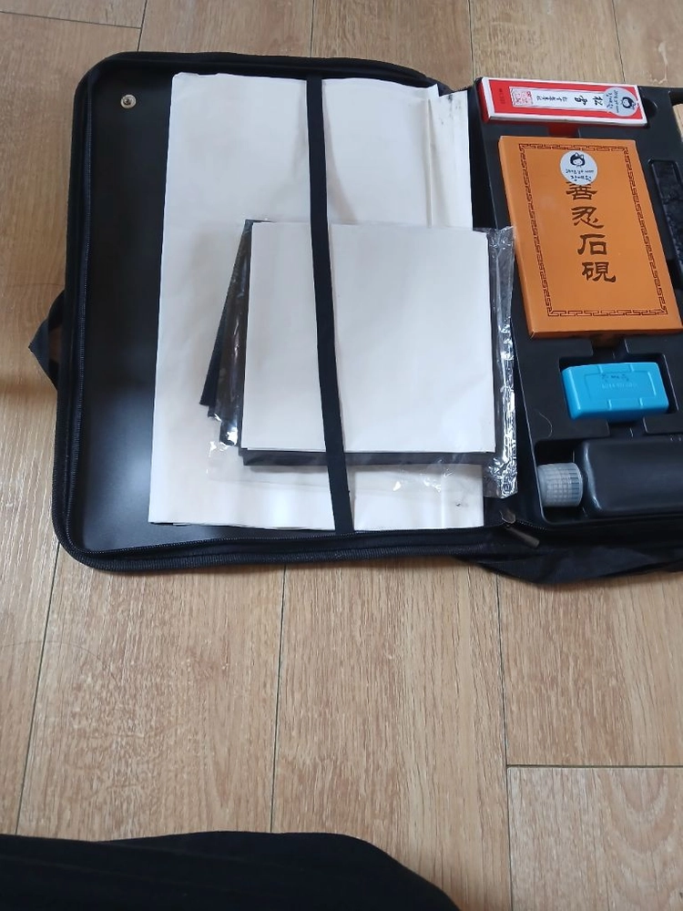 새제품 택포구천원)서예세트 종이포함 이미지