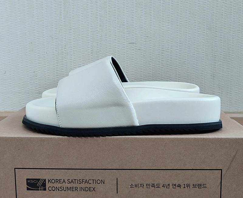 새상품 식스핏 슬리퍼265 남성 학생 회사 샌들 슬리퍼 이미지