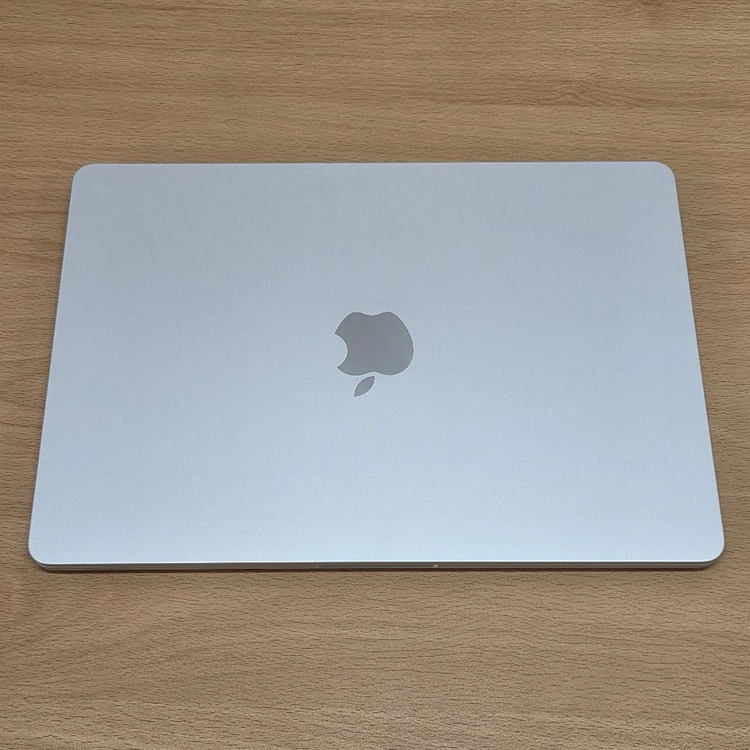 배터리 100% / APPLE 2022 맥북에어 13 M2 실버 / M2+8GB 이미지