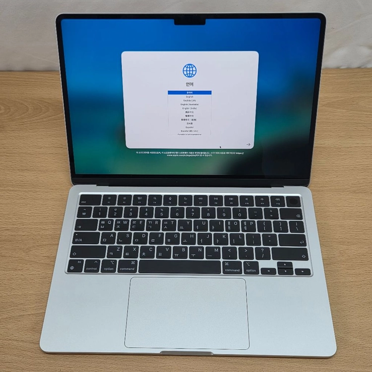 배터리 100% / APPLE 2022 맥북에어 13 M2 실버 / M2+8GB 이미지