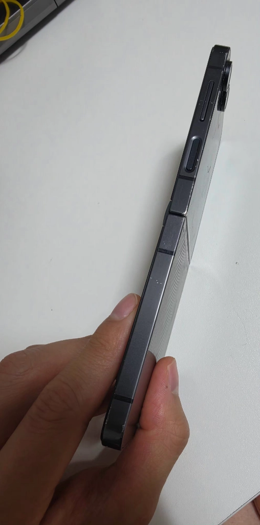 갤럭시 z플립6 512GB 이미지
