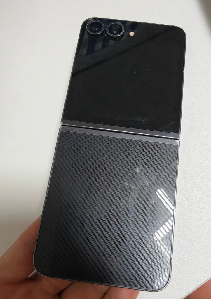 갤럭시 z플립6 512GB 이미지
