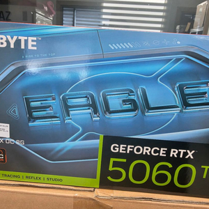 5060 ti 기가 이글 3팬 미개봉 이미지