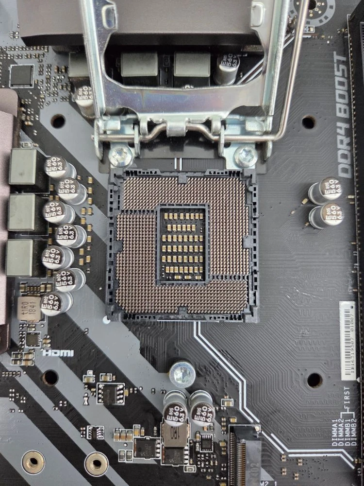 MSI Z370M 박격포 메인보드 이미지