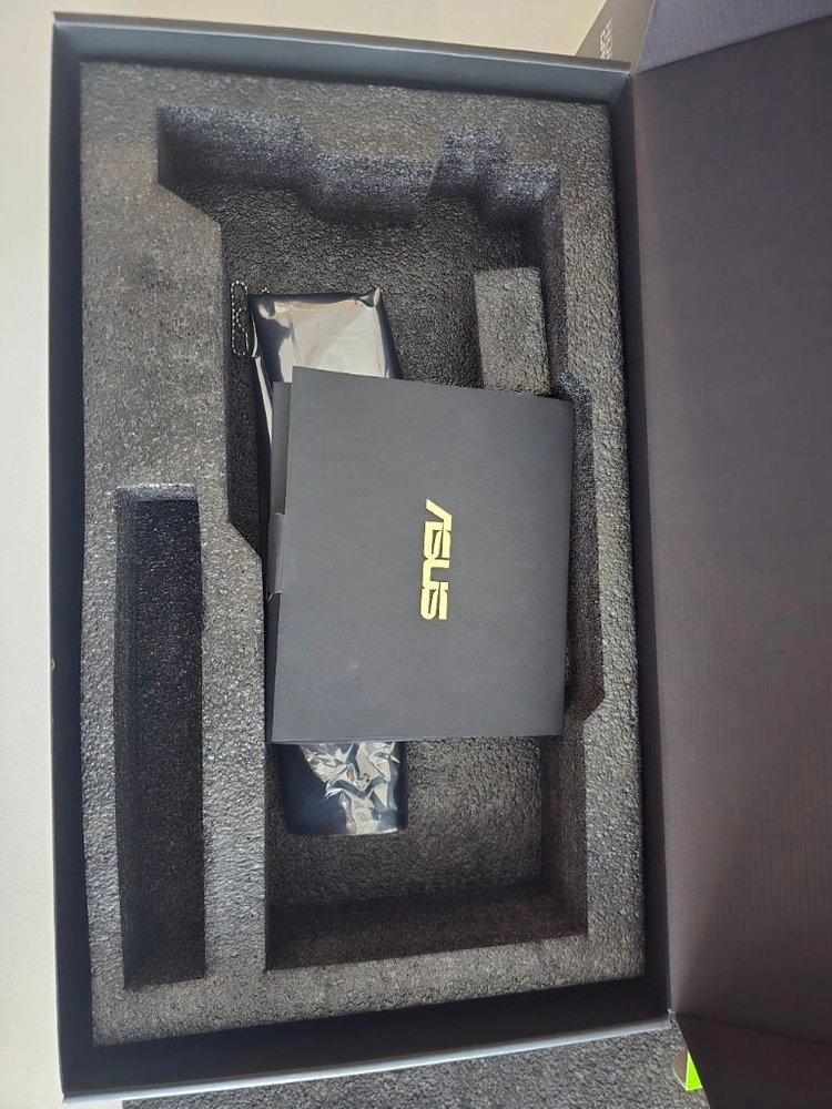 ASUS ROG STRIX RTX 3090 24GB 풀박스 상급기 이미지