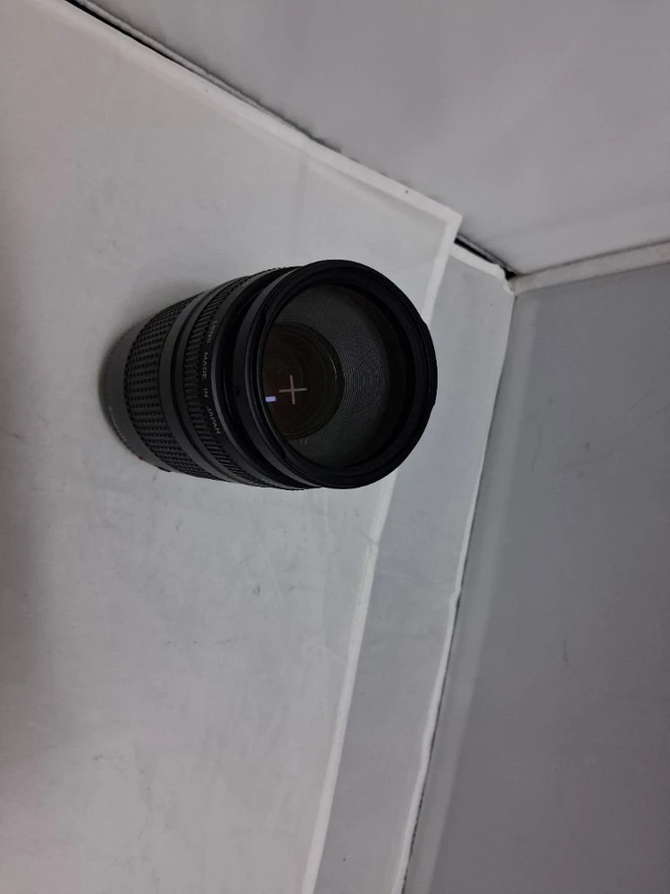 75-300mm F4-5.6 ll 망원줌렌즈 이미지
