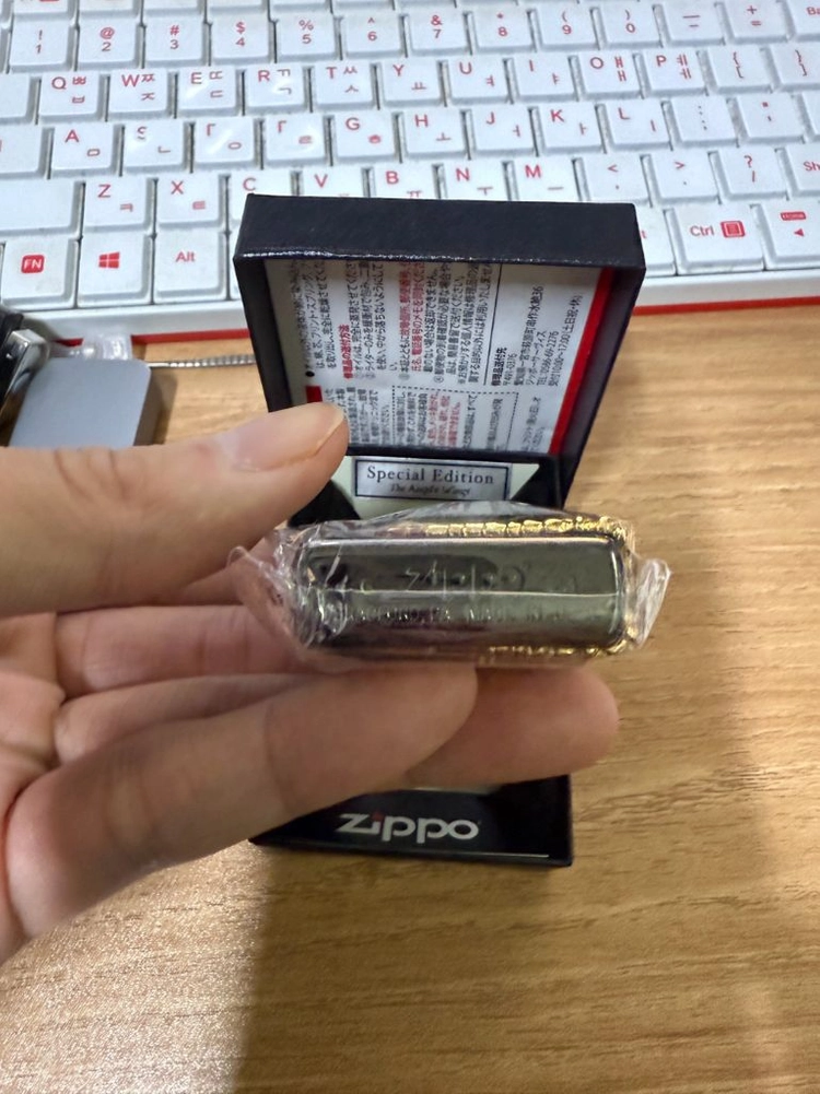 [새상품] zippo angels wings 스페셜 에디션 이미지