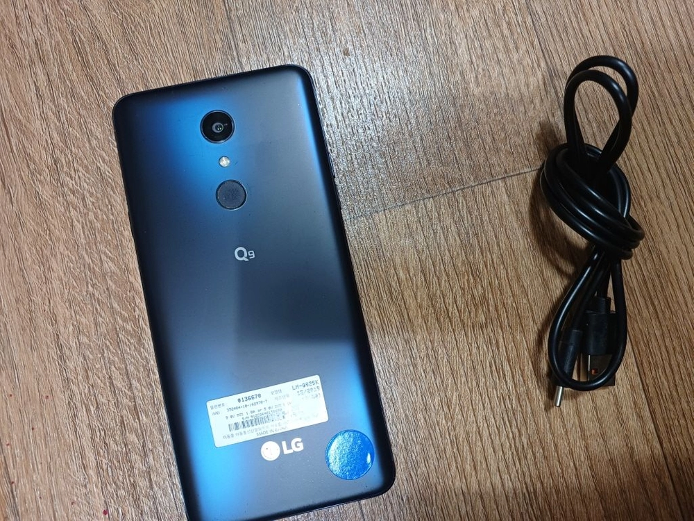 LG Q9 LM-Q925K 휴대폰 안드로이드8.1.0 64GB C타입 - 2 이미지