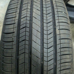 215 50 17 금호 중고타이어 이미지