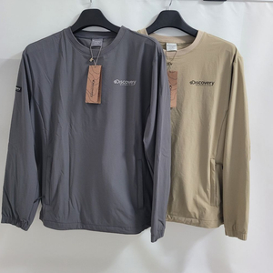 새상품)디스커버리 남성 우븐 트레이닝 맨투맨 95~105 이미지