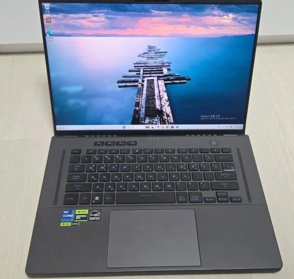에이수스 ROG 제피러스 G16 게이밍 노트북 RTX4060 / 32GB / 2.5TB /상태S급 이미지