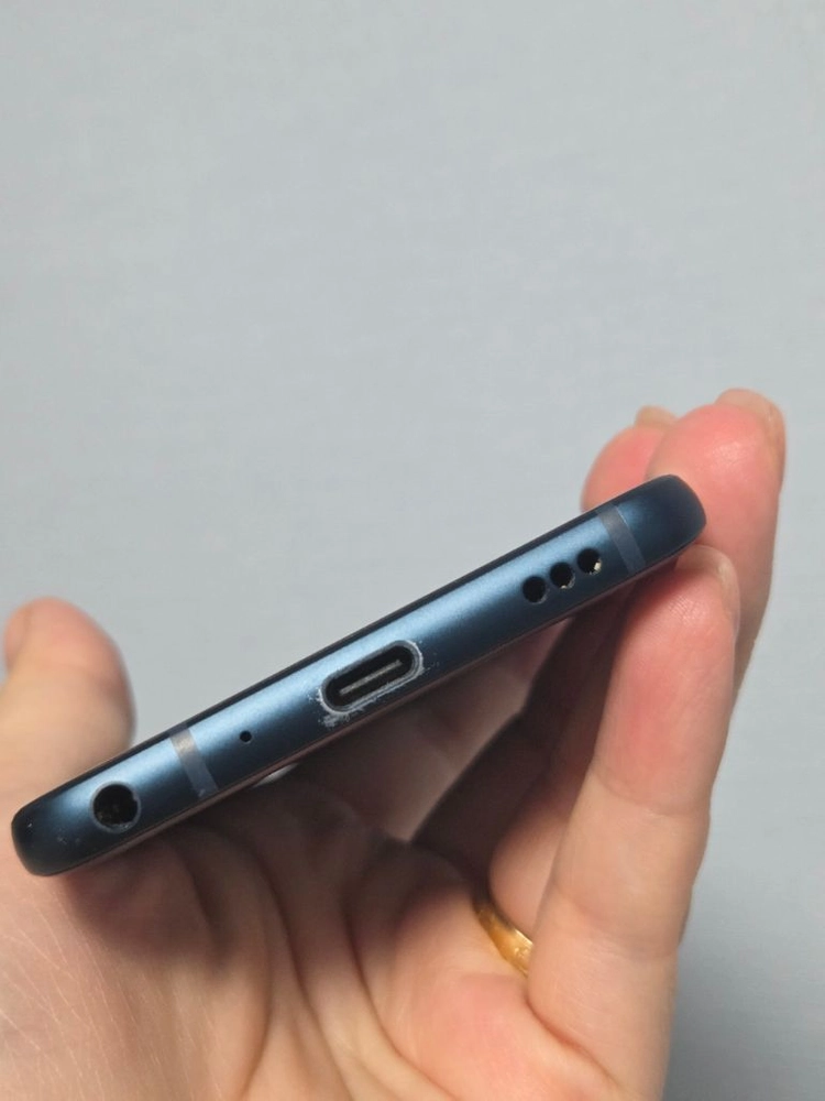LG Q9 64g 무잔상SS급 서울q9 lg중고폰 저가폰 부산q9 일산q9 대전q9 익산q9 파주q9 이미지