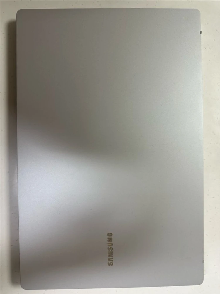갤럭시북 15.6인치 NT550XED-K24A 노트북 이미지
