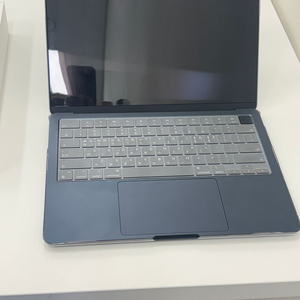 맥북 에어 13 M2 16GB 256GB 미드나이트 풀박스 판매 이미지