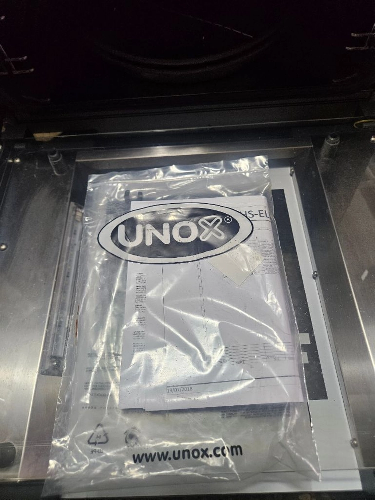 우녹스 컨벡션 오븐 베이커룩스 샵프로 LED 4단(XEFT-04HS-ELDP-K) 판매1 이미지