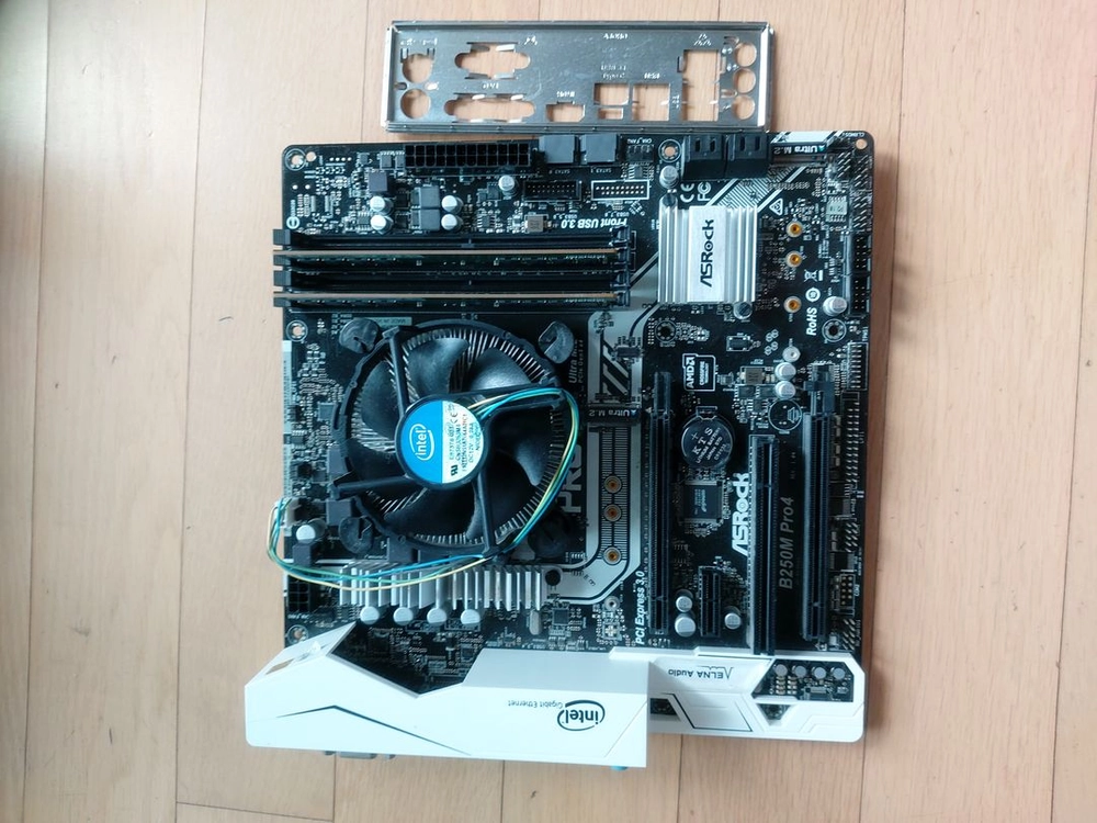 인텔 코어i5-6600K +B250M PRO4 +VGA GTX660, DDR4램 이미지