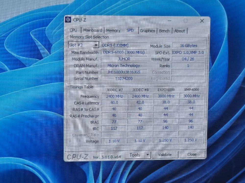 라이젠 7 7800X3D RTX 5070 32G 1TB 게이밍 컴퓨터 본체 이미지