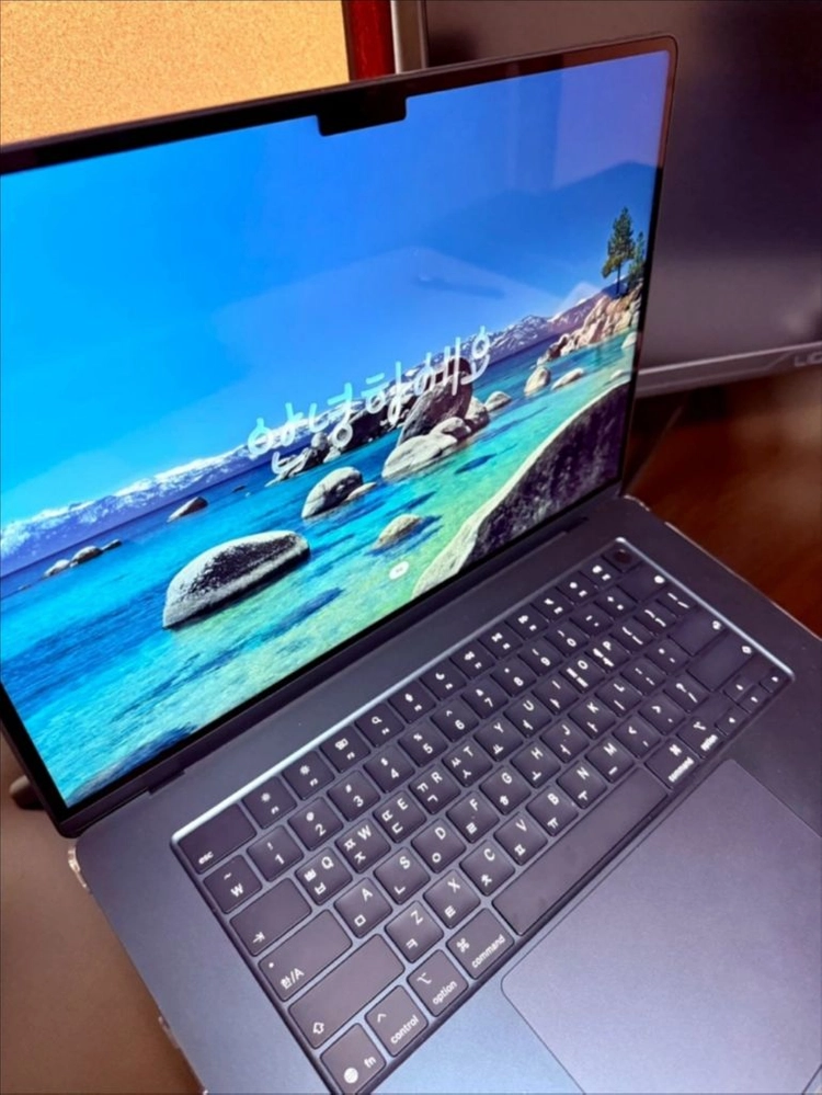 맥북에어15 M4 (15인치 16GB 256GB) 이미지