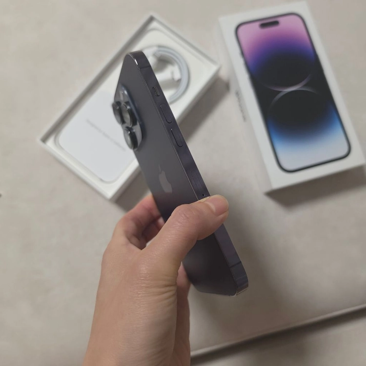 아이폰14프로 딥퍼플 256GB / 자급제 공기계 / 최상급(흠집x, 수리 이력x) 이미지