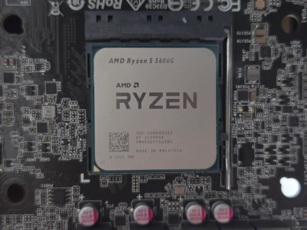 AMD 라이젠 5600G - 안심되는 중고거래