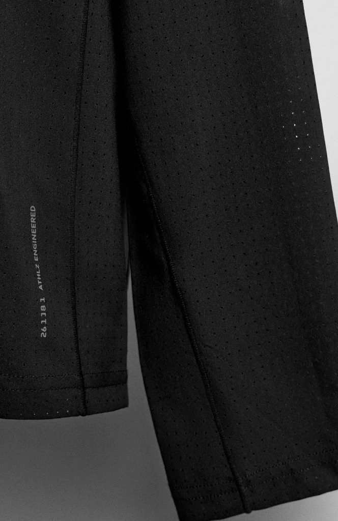 ZARA ATHLETICZ 펀칭 긴소매 티셔츠 블랙 M 이미지