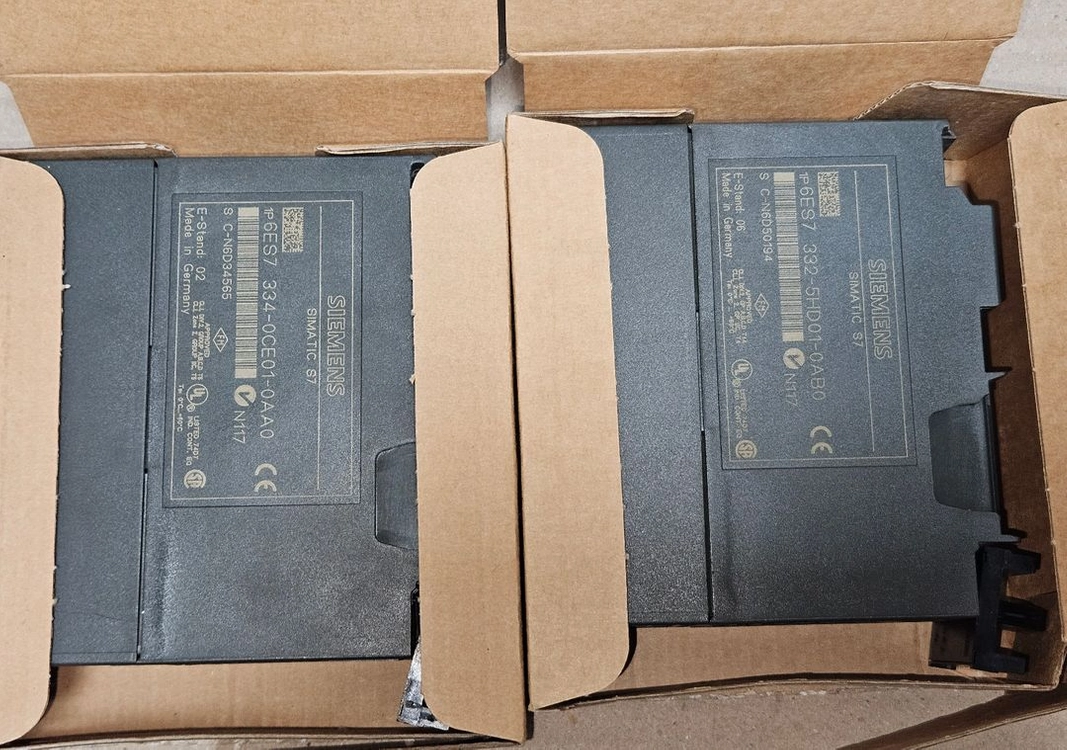 지멘스 SIEMENS PLC SIMATIC S7-300 입출력 카드 미사용 새제품 일괄판매 이미지