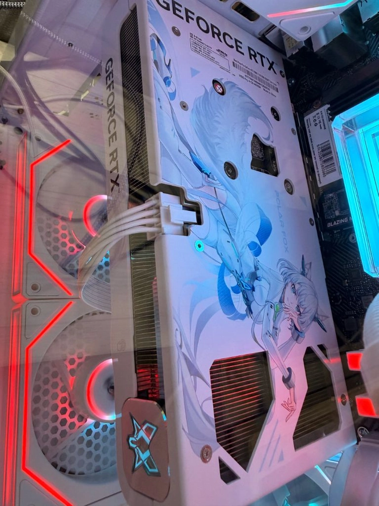 지포스 RTX 5060 Ti 폴라폭스 8기가 이미지