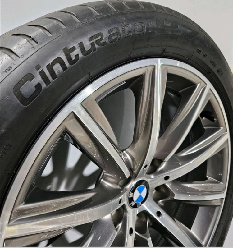 BMW G30 5시리즈 18인치 순정휠(컷팅) / 피렐리 245 45 18 세트 한대분 이미지