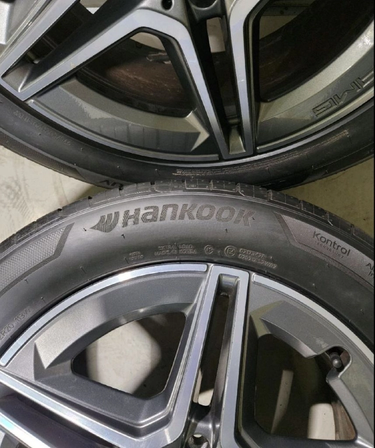 벤츠 GLE AMG 20인치 순정휠 / 275 50 20 한국 벤투스 S1 evo3 SUV 세트 한대분 이미지