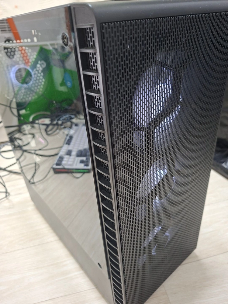 i5 10400f rtx3060 게이밍 pc 데스크탑 컴퓨터 본체 팝니다(서비스o) - 안심되는 중고거래