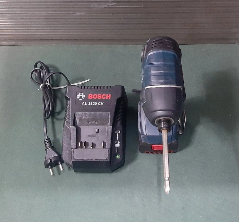 보쉬 충전 임펙드라이버 (14.4V) 이미지