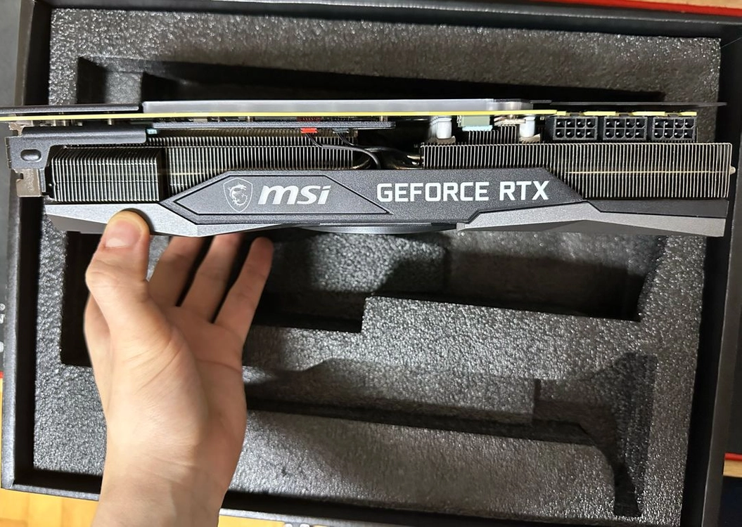 MSI RTX 3080 게이밍 z 트리오 10GB 이미지