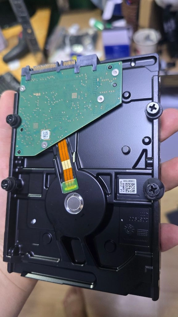 씨게이트 바라쿠다 HDD 2tb 일본영화저장용 이미지