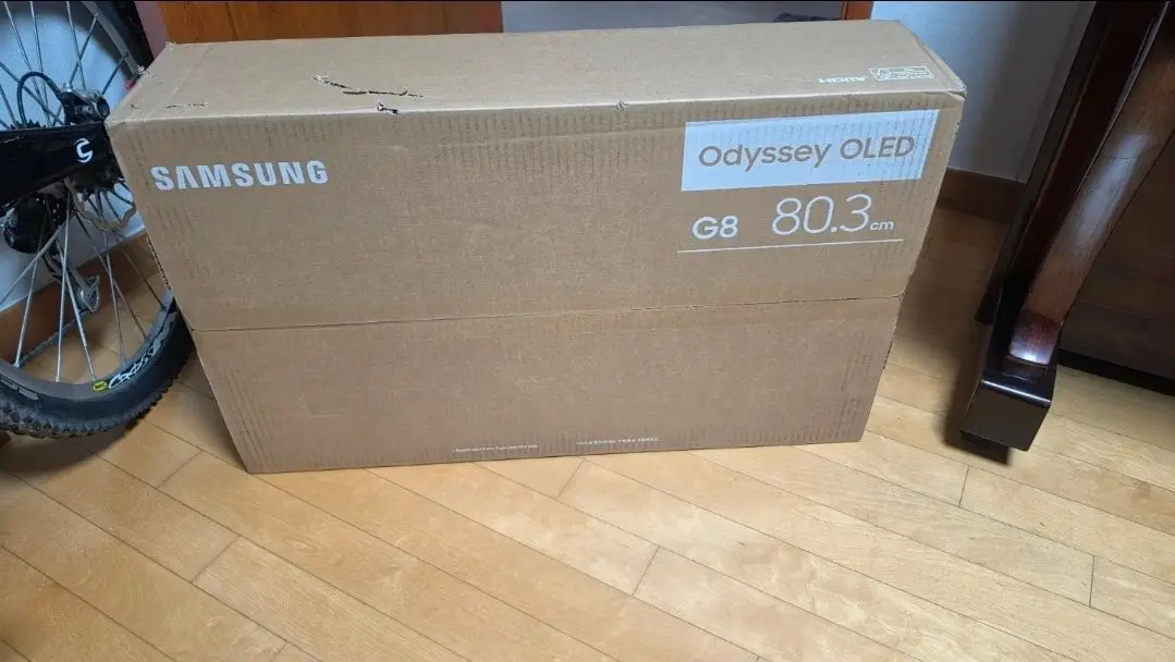 삼성 32인치 OLED G80SH LS32HG800 모니터 이미지