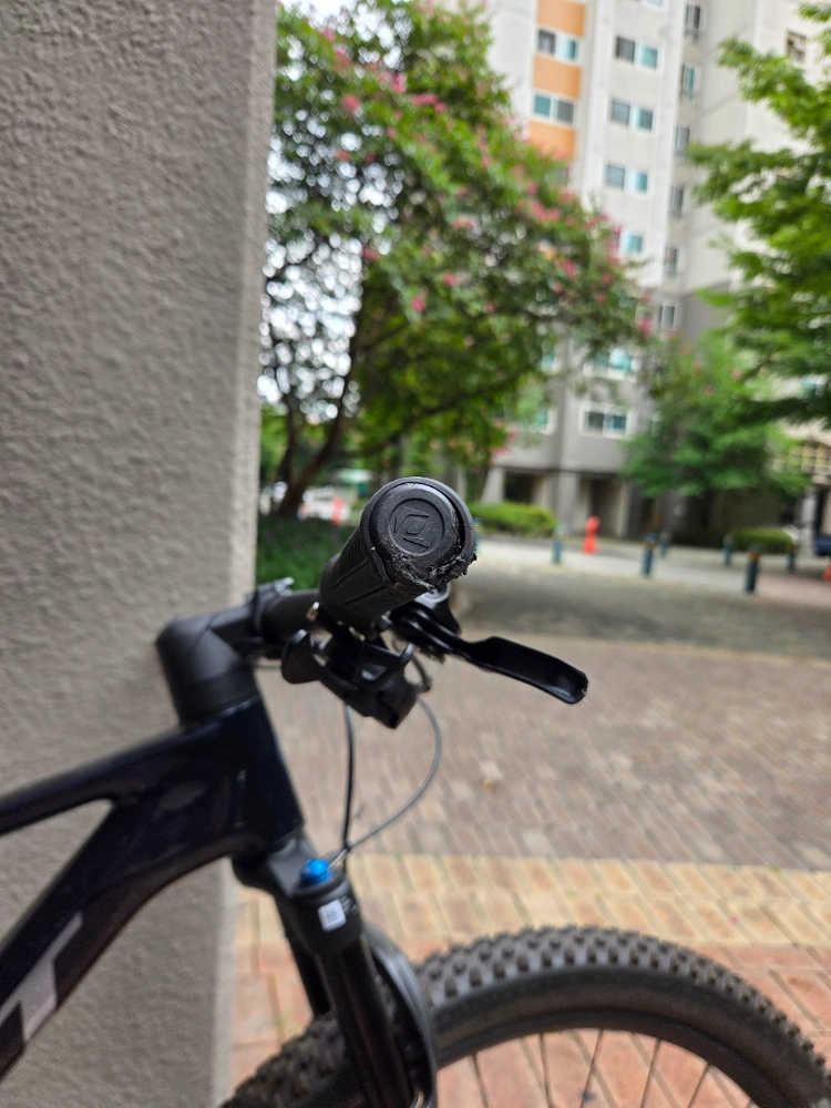 스캇 스케일 930 M사이즈 풀카본 MTB 26년 4월 구입 이미지