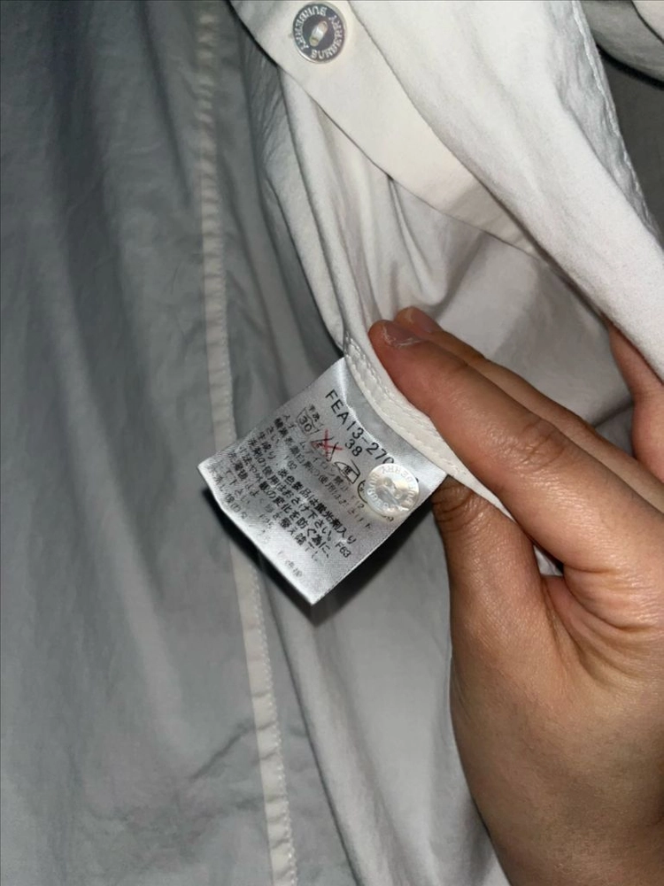 버버리런던 정품 히든단추 7부 셔츠 38 이미지