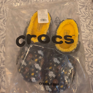 크록스 crocs 라인 프렌즈 겨울 슬리퍼 270 새상품 이미지