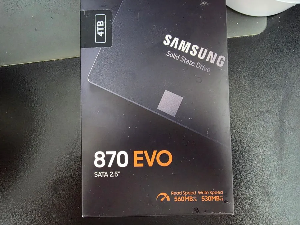 삼성 870 EVO SSD 4TB SATA 2.5인치 미개봉 새제품 이미지