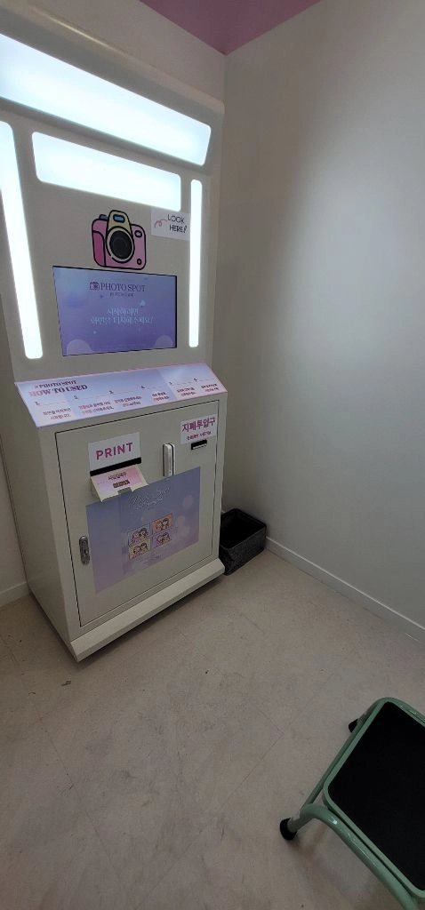네컷사진기계 무인사진기계 셀프사진기계 (2대있음) 이미지