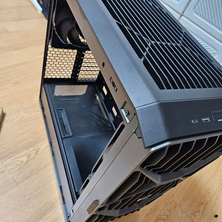 Cooler Master HAF II 500 케이스 이미지