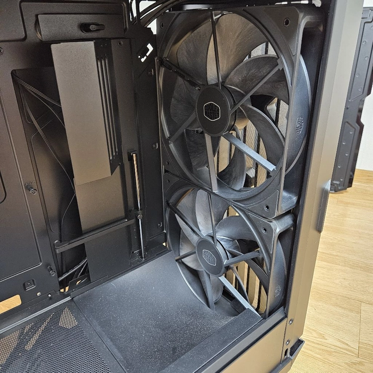 Cooler Master HAF II 500 케이스 이미지