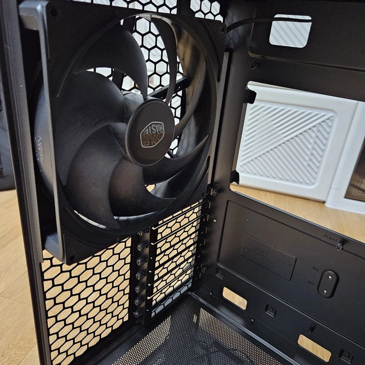Cooler Master HAF II 500 케이스 이미지